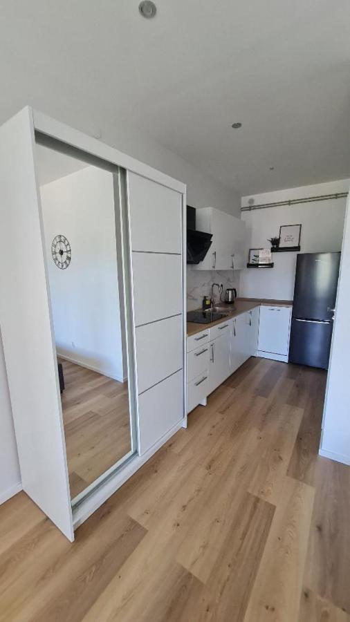 Rynek 2 Dukla- Pokoje I Apartamenty Zewnętrze zdjęcie